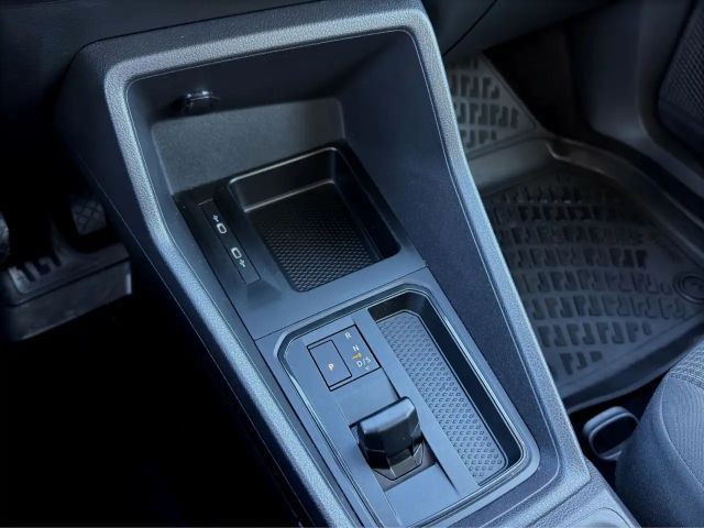 Volkswagen Caddy Basis-Modell*ZVR*Radio*PDC*MFL*SHZ*