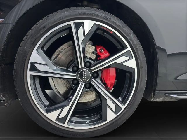 Audi A4 40 TFSI Quattro S-Line