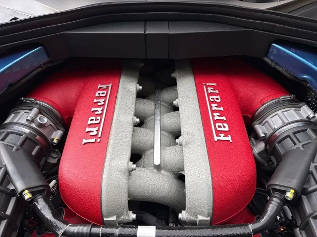 Ferrari Purosangue *Embleme*HiFi*PDC*Klima*Leder*