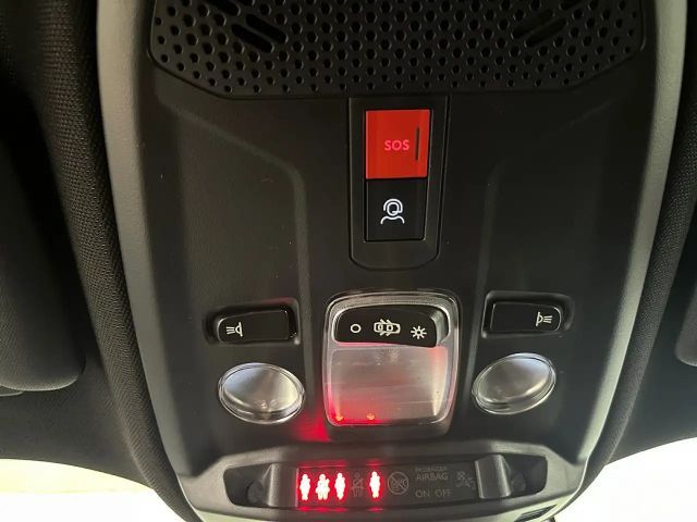 Peugeot 2008 Allure Pack Hybrid