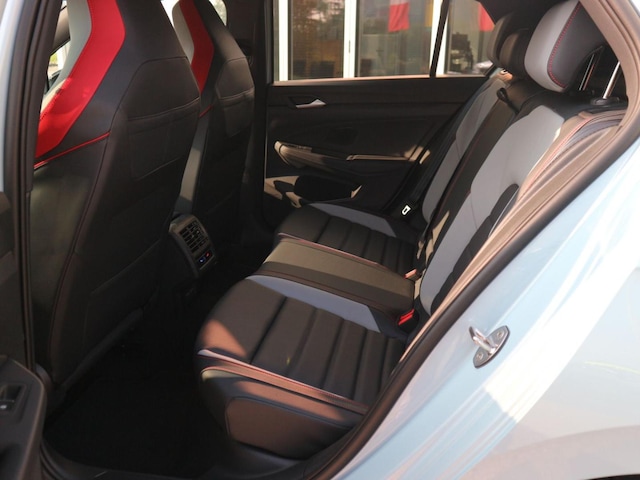 Volkswagen Golf DSG GTI