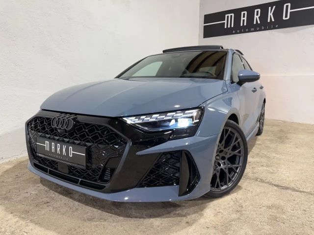 Audi RS3 Quattro