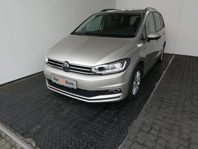 Volkswagen Touran DSG