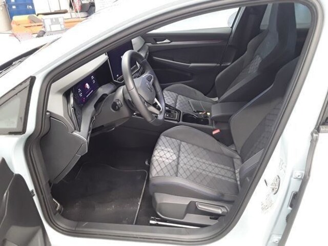 Volkswagen Golf R-Line Variant