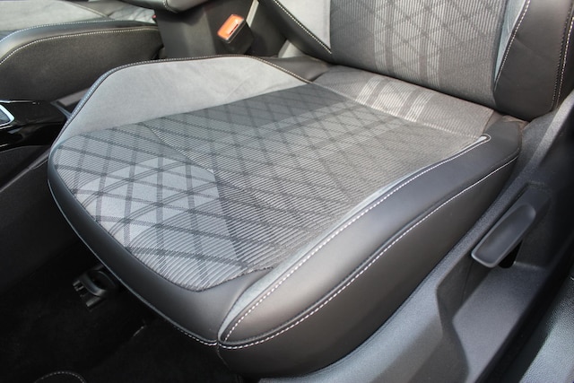 Volkswagen T-Roc 1.5 TSI DSG Style