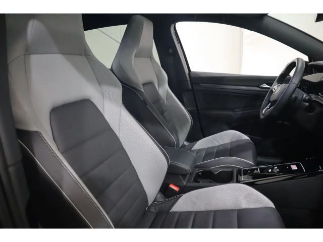 Volkswagen Golf DSG GTD Golf VIII IQ.Drive