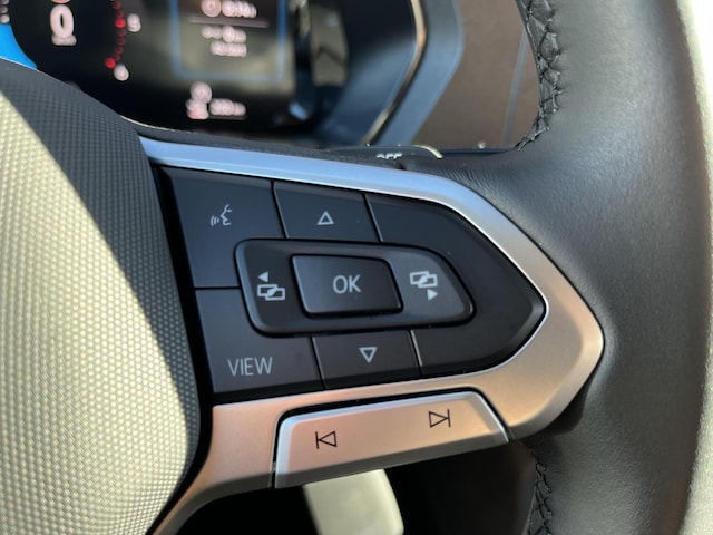 Volkswagen Caddy Combi DSG