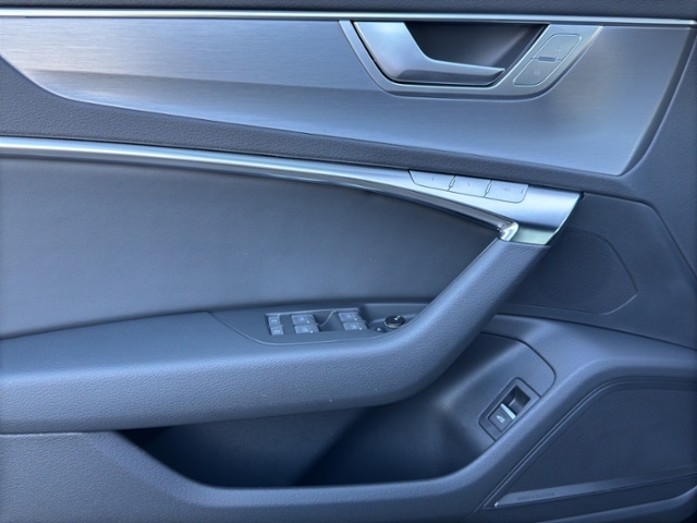 Audi S6 Avant Quattro