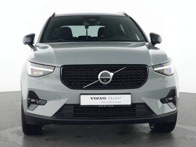 Volvo XC40 Dark Plus