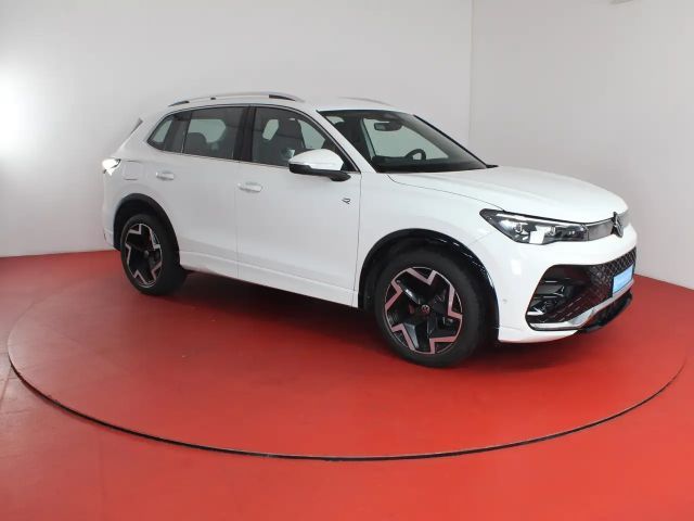Volkswagen Tiguan 1.5 eTSI DSG R-Line
