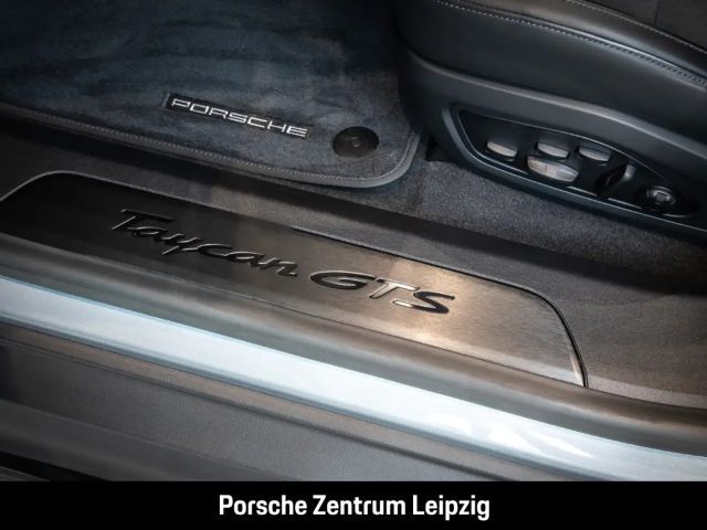 Porsche Taycan GTS Sport Turismo