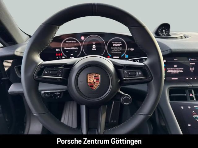 Porsche Taycan 4 Black Edition