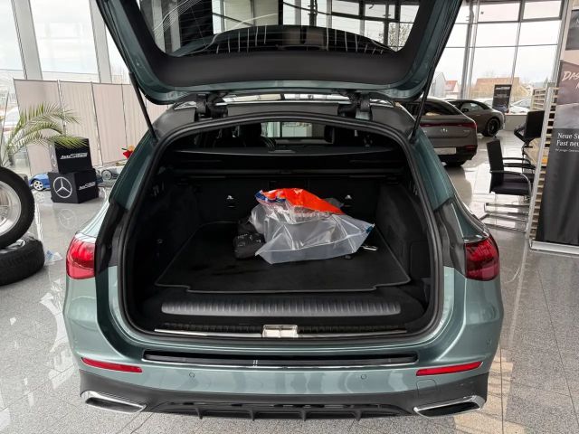 Mercedes-Benz E 300 AMG Line E 300 e