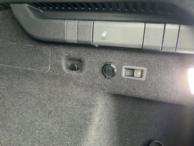 Volkswagen Tayron R-Line eHybrid