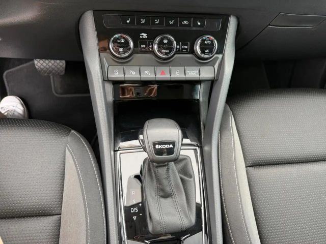 Skoda Karoq 1.5 TSI Tour