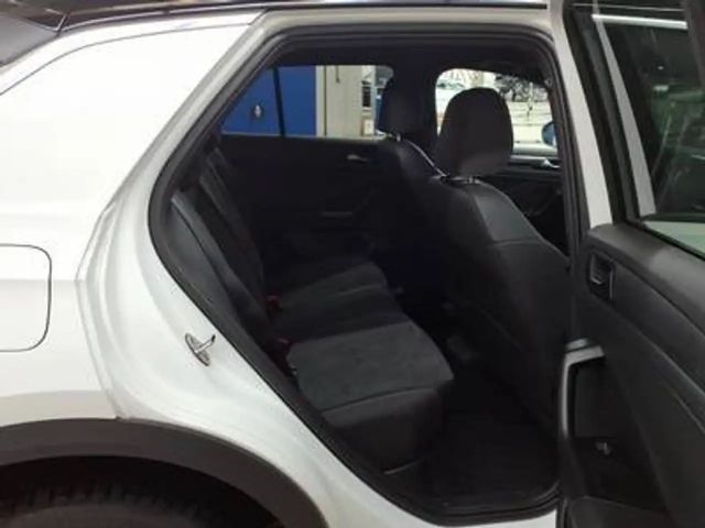 Volkswagen T-Roc 1.5 TSI DSG R-Line