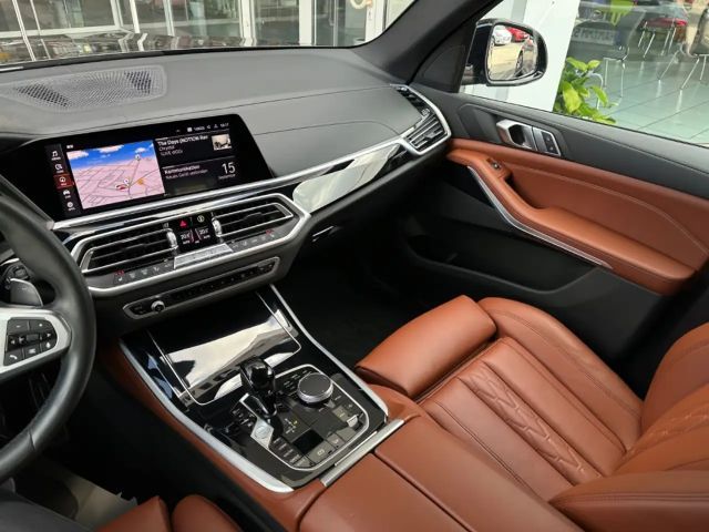 BMW X5 M-Sport xDrive45e