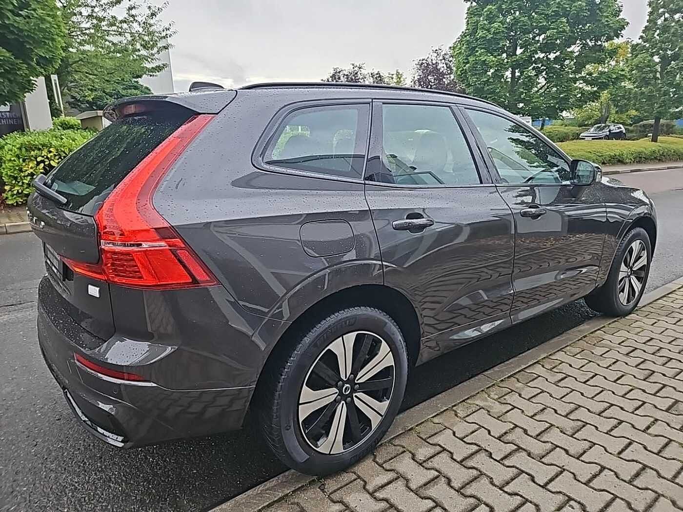 Volvo XC60 AWD Dark Plus T6