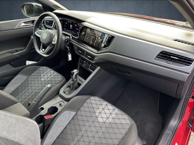 Volkswagen Taigo 1.0 TSI DSG R-Line