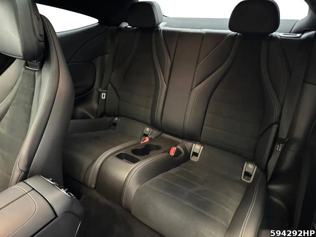 Mercedes-Benz CLE 300 4MATIC AMG Line Coupé