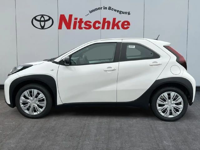 Toyota Aygo X 1.0 VVT-i Business