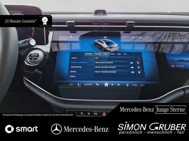Mercedes-Benz E 220 AMG Line E 220 d Sedan