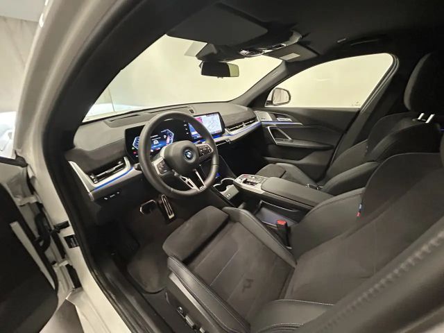 BMW iX2 Coupé M-Sport xDrive30