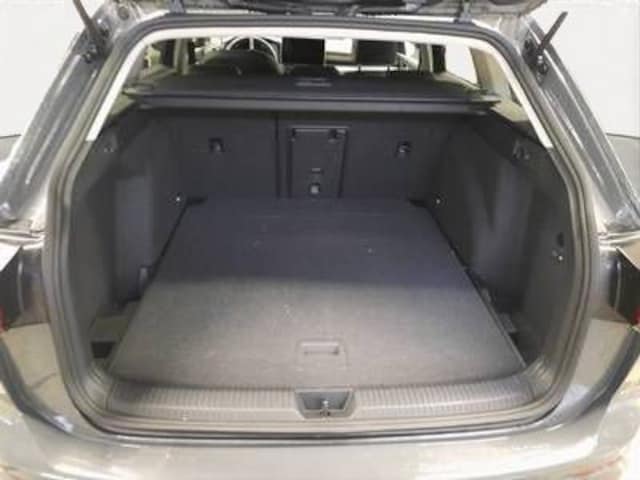 Volkswagen Golf 1.5 eTSI Golf VIII Variant