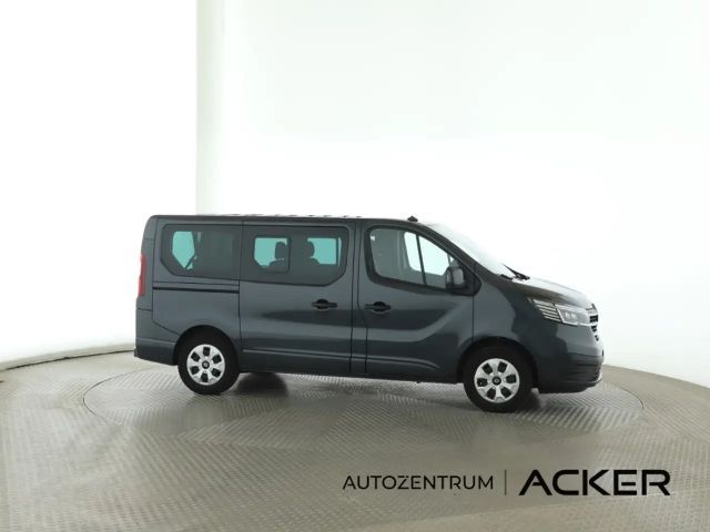 Renault Trafic Blue Combi Evolution