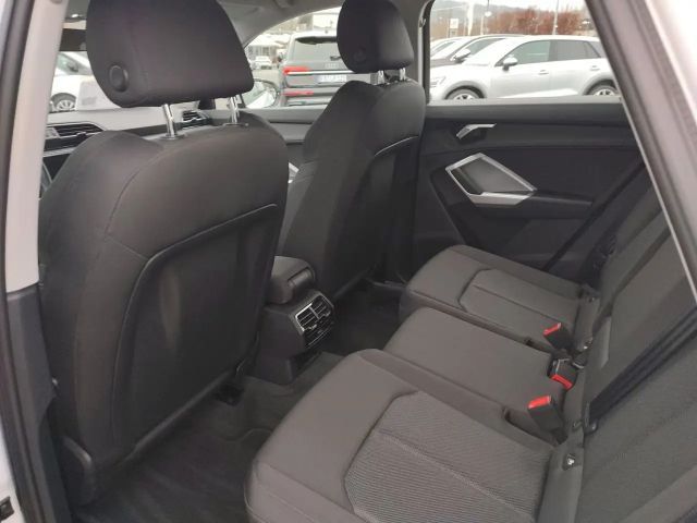 Audi Q3 35 TDI Quattro S-Line