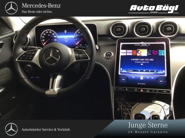 Mercedes-Benz C 180 AVANTGARDE Sedan