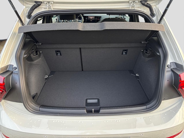 Volkswagen Polo 1.0 TSI DSG R-Line