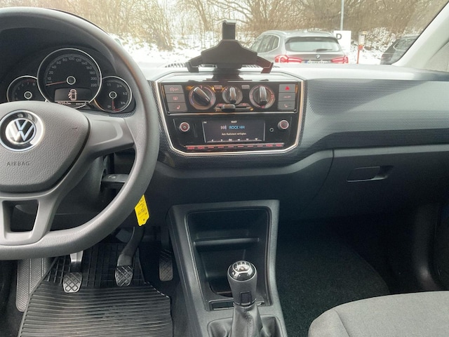 Volkswagen up! Move Move up!