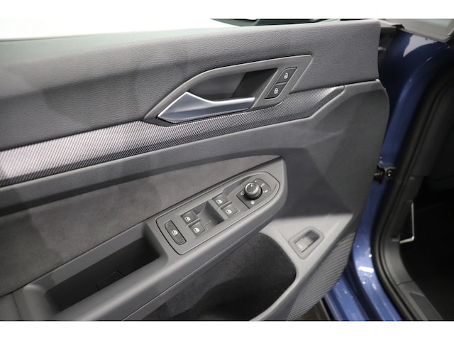 Volkswagen Golf 1.5 eTSI R-Line Variant