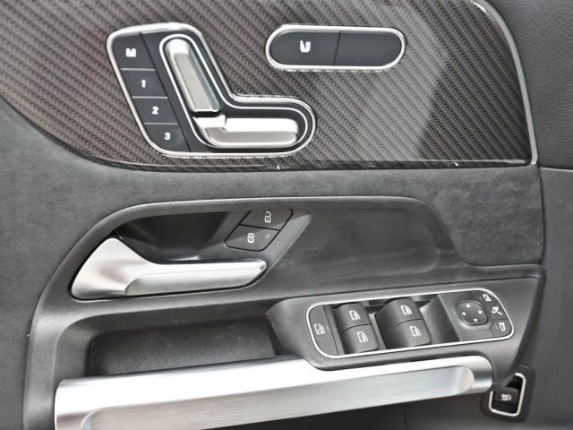 Mercedes-Benz GLB 35 AMG 4MATIC AMG Line