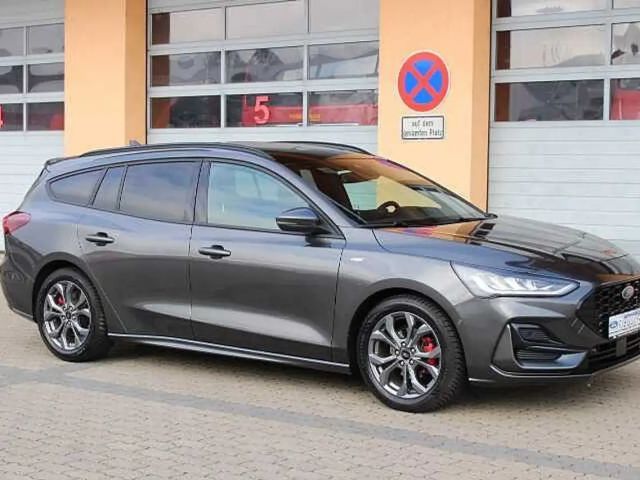 Ford Focus ST Line Wagon