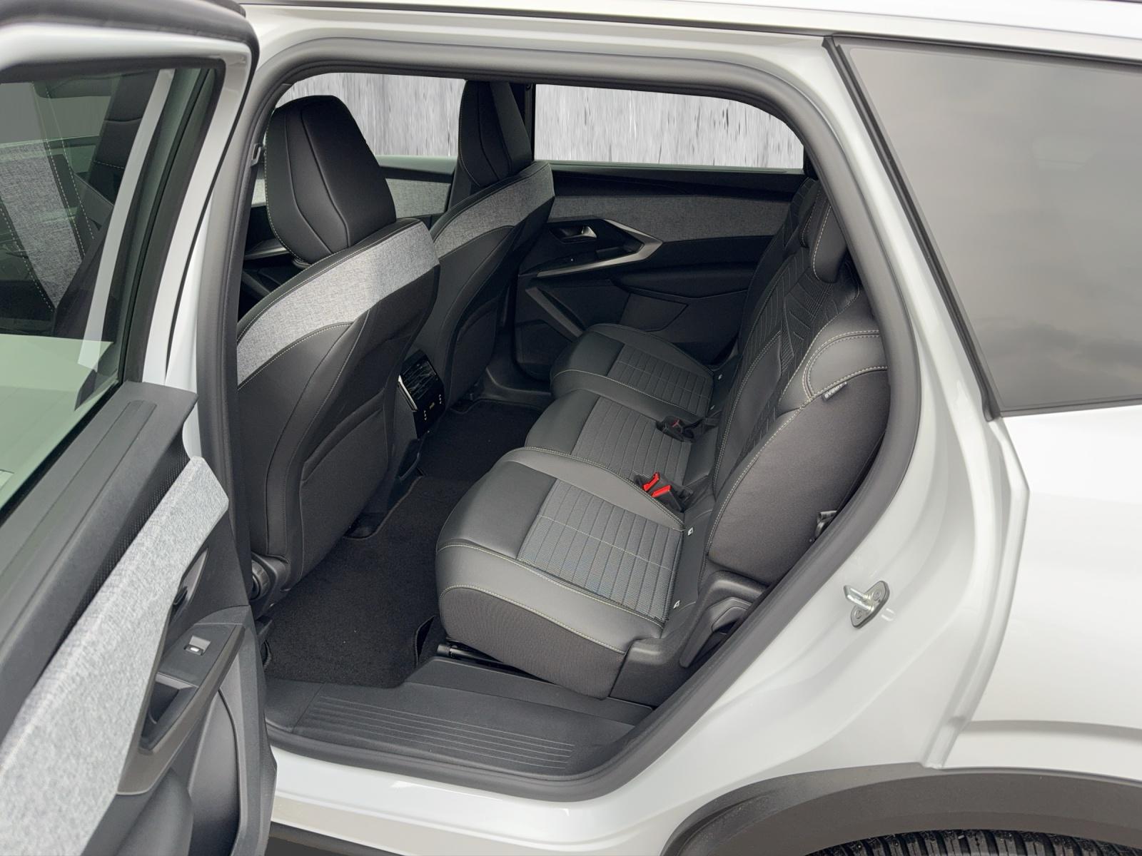 Peugeot 5008 Allure Pack Hybrid