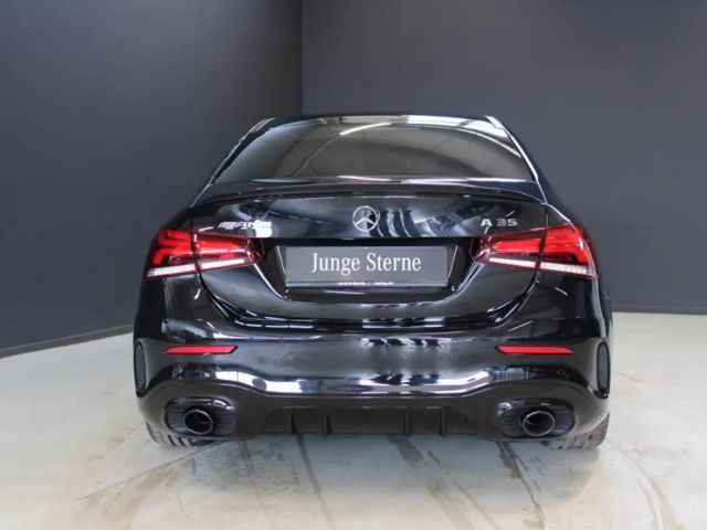 Mercedes-Benz A 35 AMG 4MATIC AMG Line