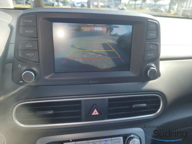 Hyundai Kona ACC Apple CarPlay Android Auto SHZ
