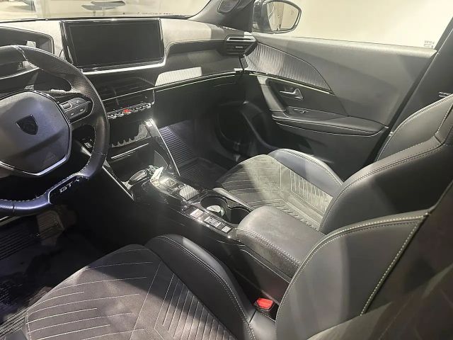 Peugeot 2008 BlueHDi EAT8 GT-Line