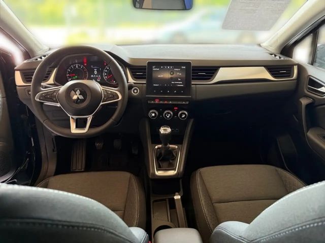 Mitsubishi ASX Invite