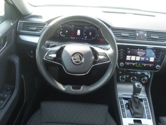 Skoda Superb Ambition