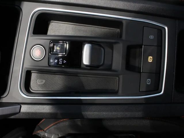 Seat Leon 1.5 eTSI DSG FR-lijn Sportstourer