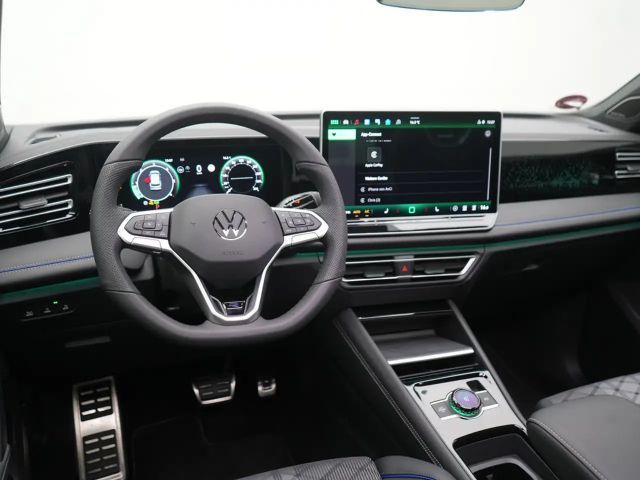 Volkswagen Tiguan 4Motion R-Line