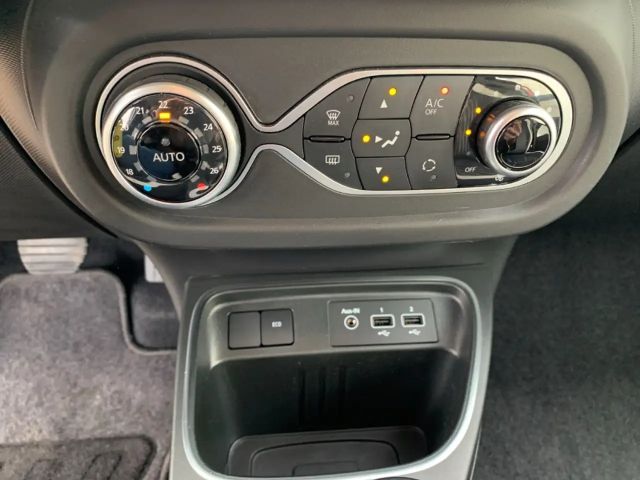 Renault Twingo E-Tech Techno