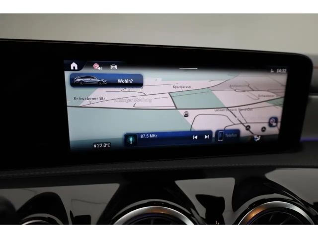 Mercedes-Benz CLA 200 AMG Line Shooting Brake