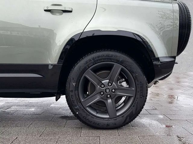 Land Rover Defender 110 D300 Dynamic SE