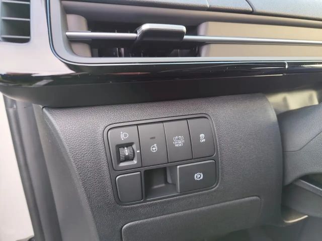 Hyundai Staria Trend