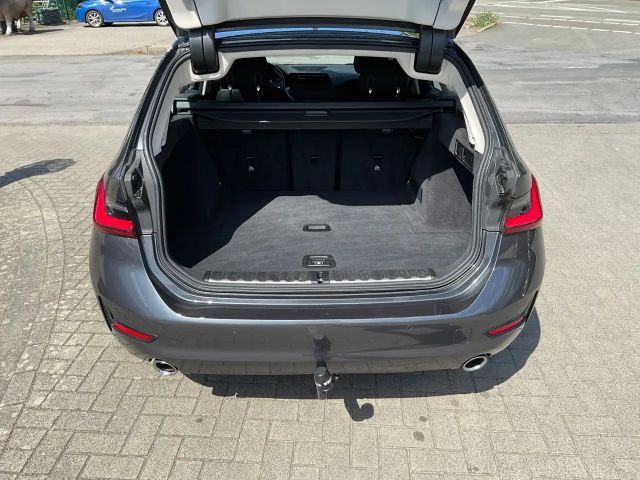 BMW 320 320d Touring xDrive