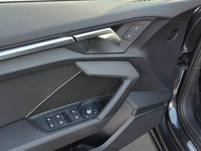 Audi A3 30 TDI S-Tronic Sedan